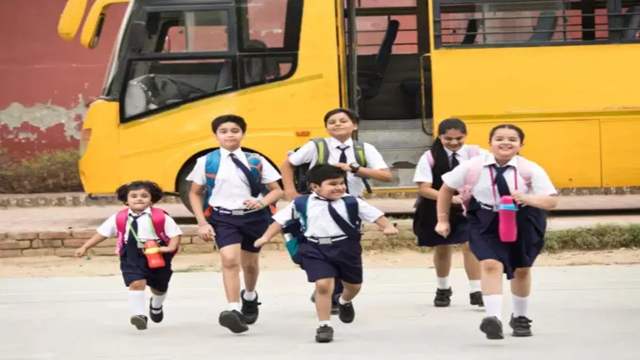 928057-school-college-reopening-news-unlock-5.0-guidelines
