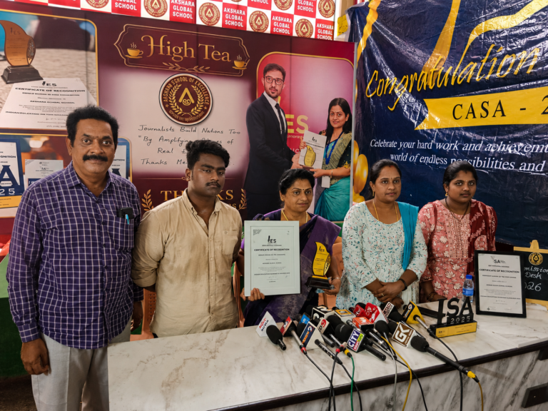 అక్షర స్కూల్ కరస్పాండెంట్ అర్చనా చౌదరి.